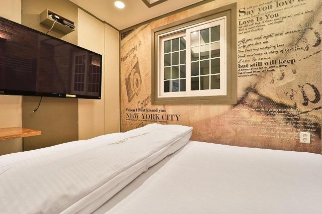 Daegu Daemyeong-Dong New Prince Hotel Habitación foto